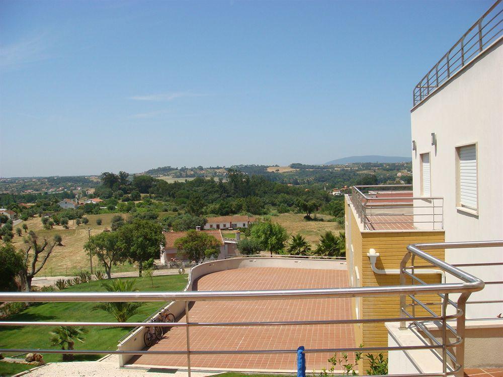 Residencia Santa Marta Hotel Tomar Esterno foto