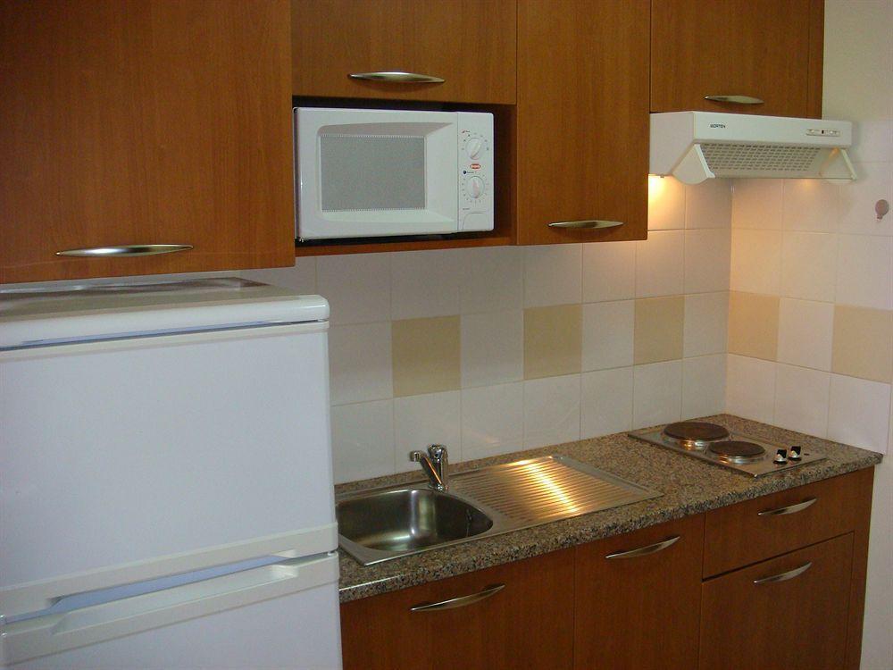 Residencia Santa Marta Hotel Tomar Esterno foto